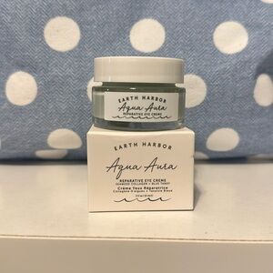 Earth Harbor Aqua Aura Reparative Eye Cream